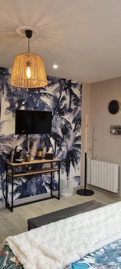 Au Nid Des Champs, Agreable Chambre D'Hotes, Proche De Chartres Dammarie  外观 照片
